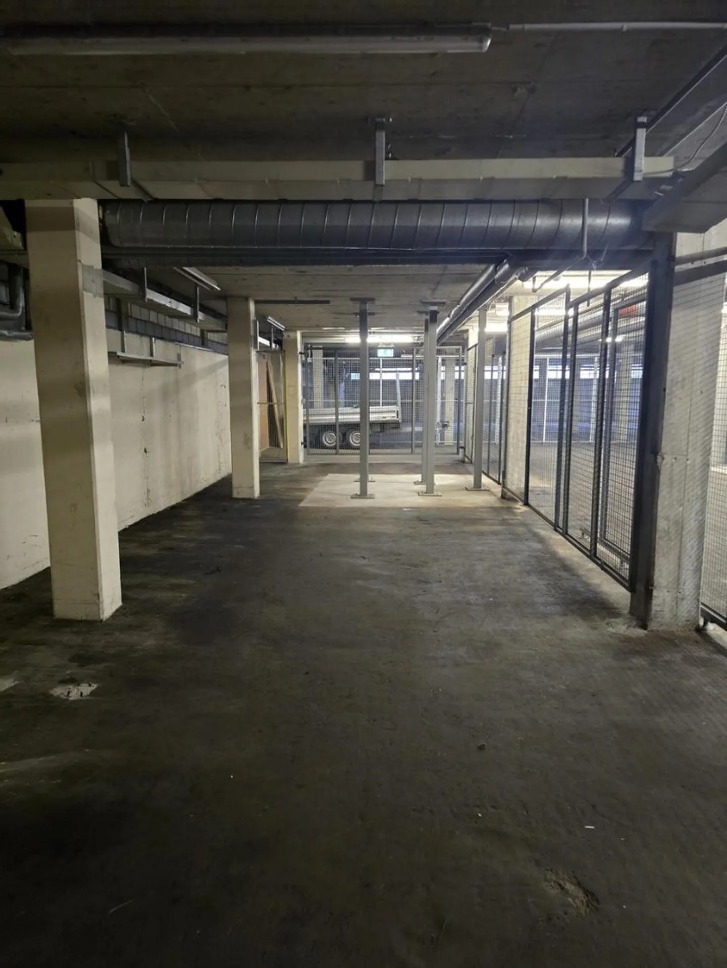 Spazio di archiviazione in affitto - Dimensioni da 45 m2 a 157 m² - Zona industriale - Foto 1 di 5