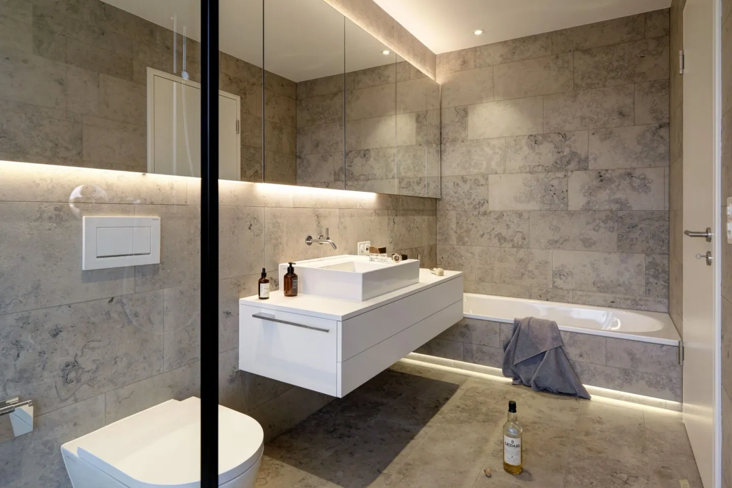 Luxuriöse Maisonette-Attikawohnung mit Panorama-Dachterrasse an privilegierter Lage - Foto 7 von 7