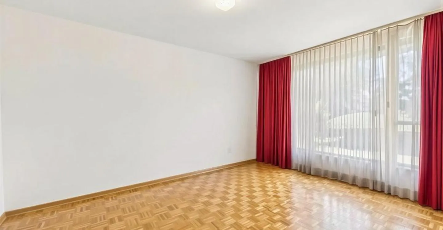 3.5-room apartment "a stone's throw" from the lake - Photo 5 of 11