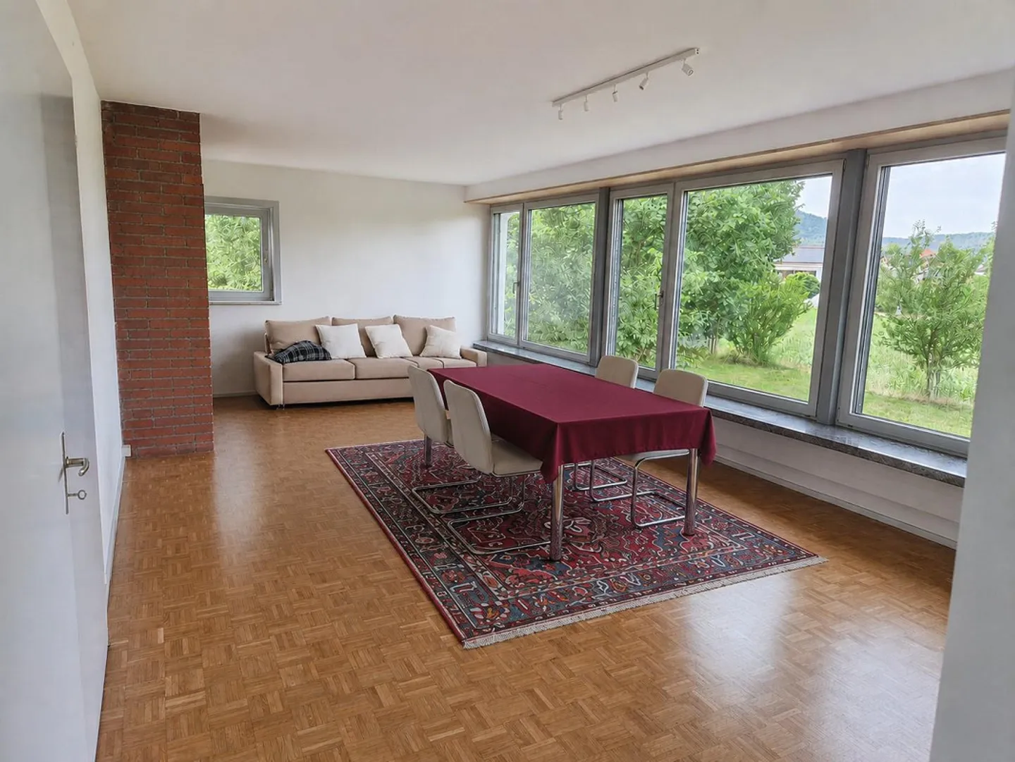 5-room single-family house in the green Klettgau - Photo 2 of 10