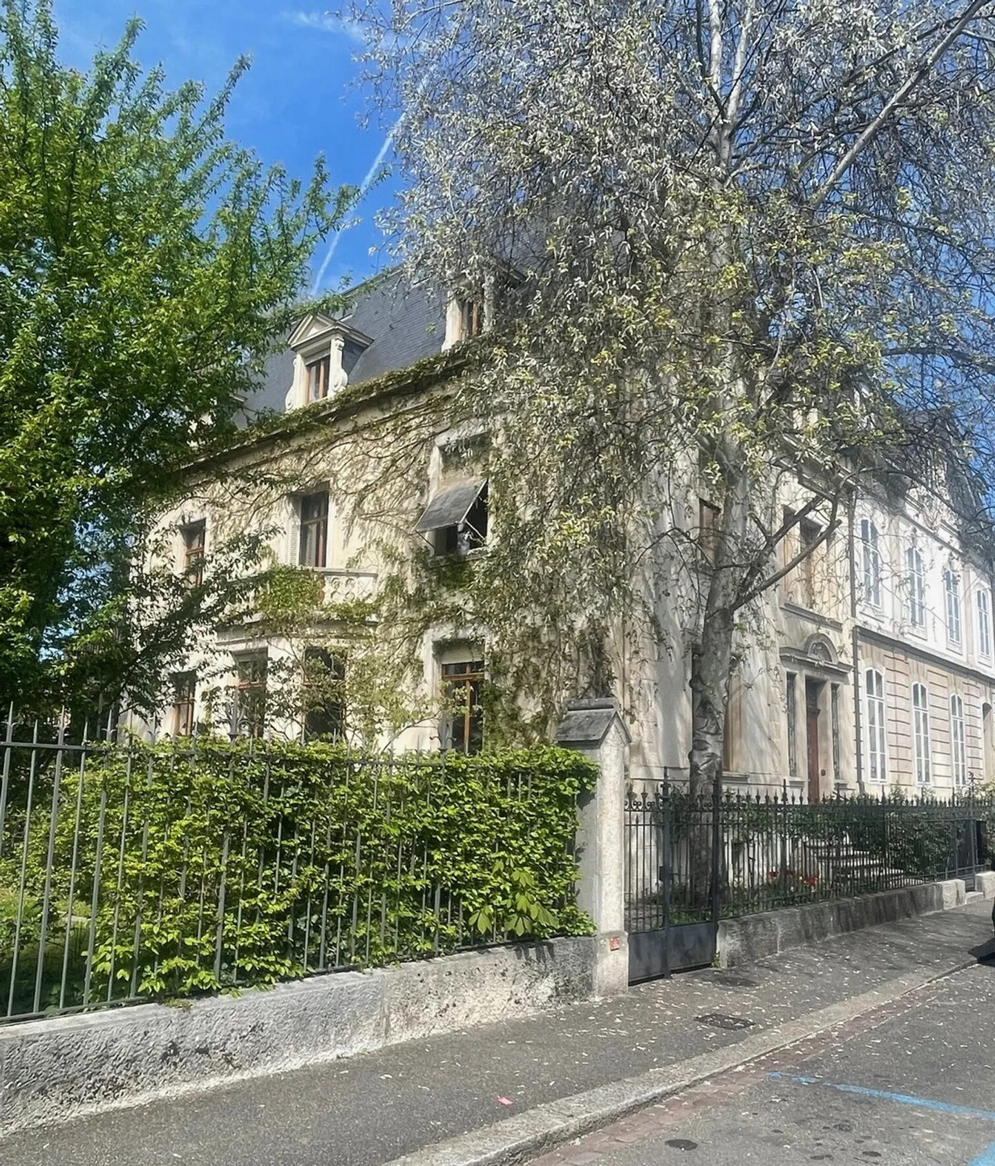 Flexibel unterteilbare Stadt-Villa im Gellert mit Lift! - Foto 1 von 14