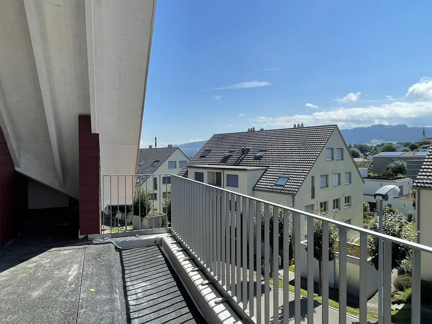 Appartement en attique de 4,5 pièces à Mörschwil, première location - Photo 1 sur 23