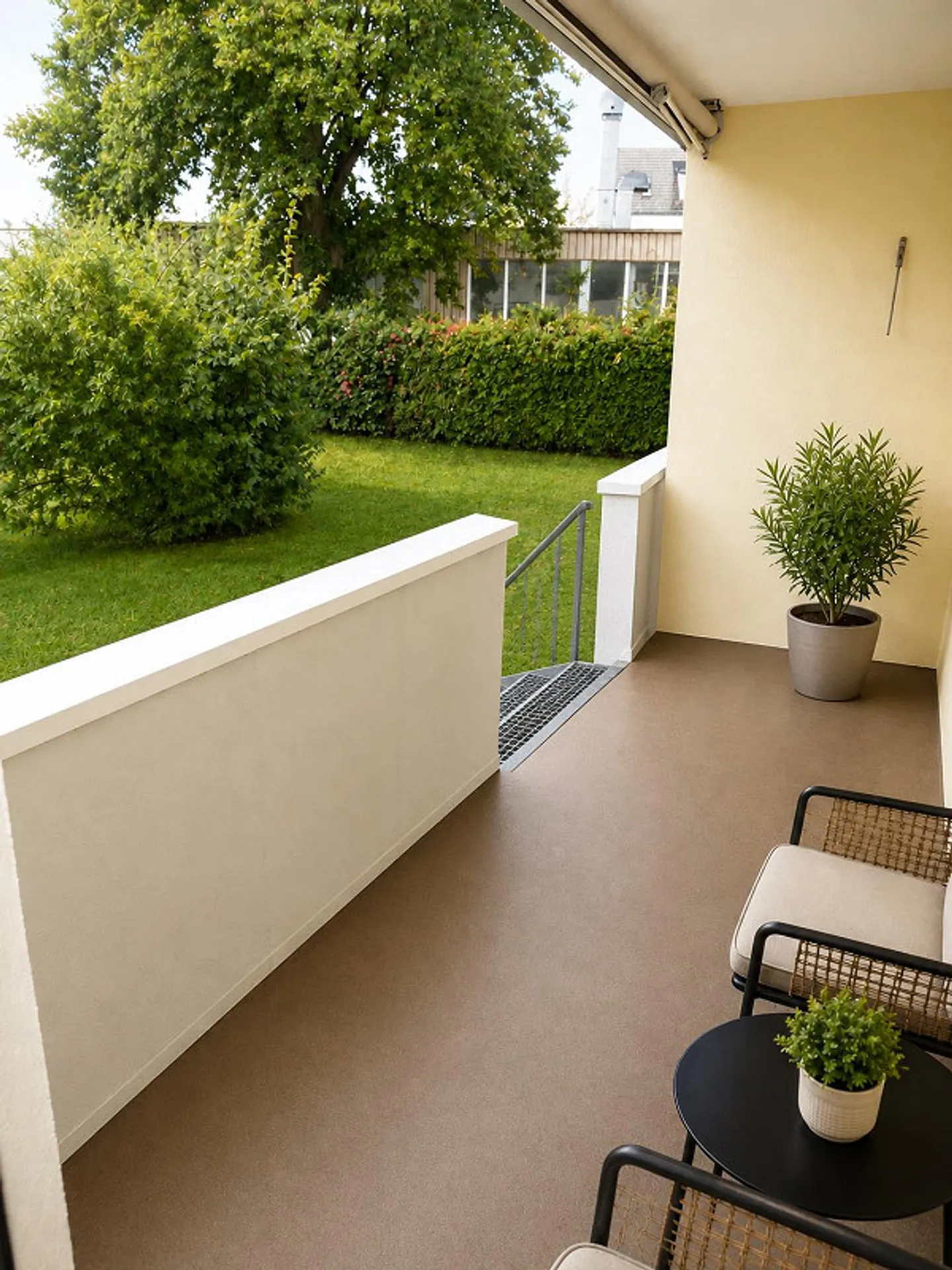 Appartamento 3,5 locali con giardino soleggiato privato (50m2); ascensore - Foto 7 di 10