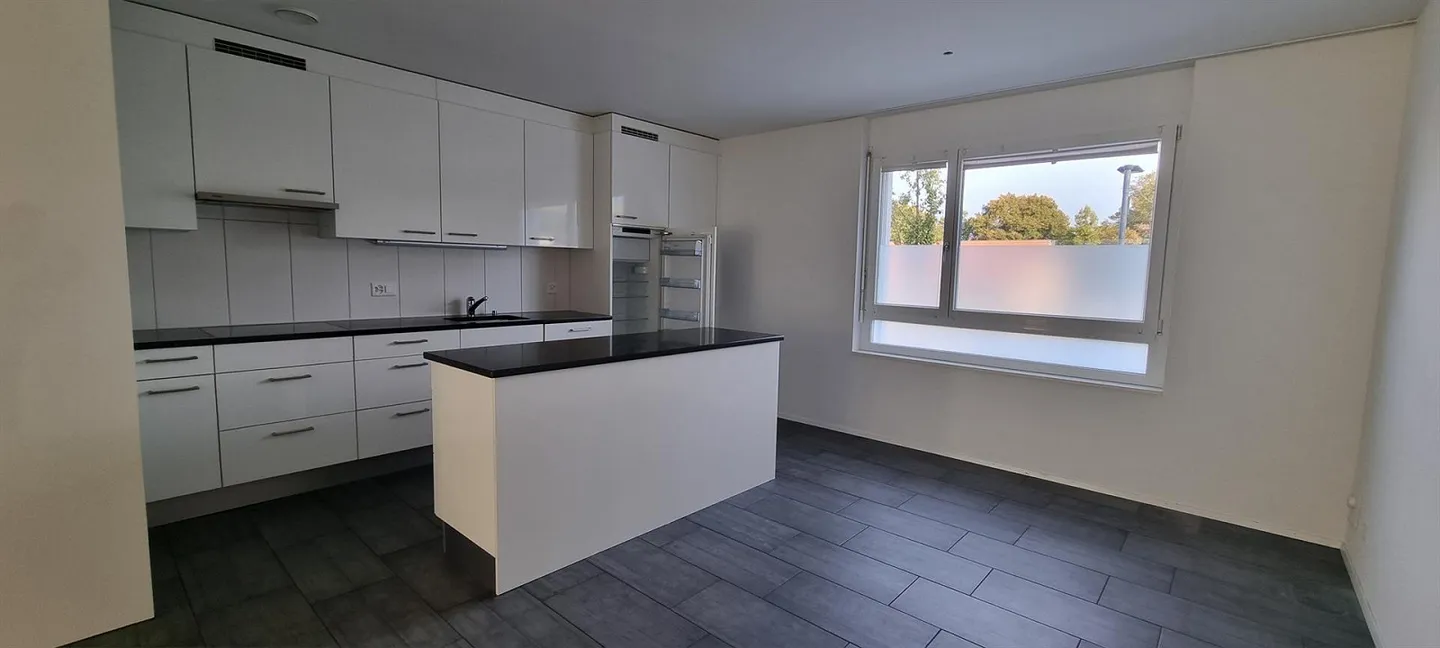 Modern 4.5-room apartment on the ground floor - Photo 1 of 6