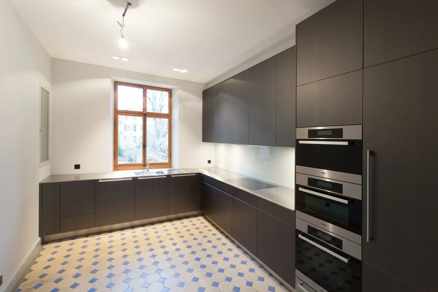 Flexibel unterteilbare Stadt-Villa im Gellert mit Lift! - Foto 7 von 14