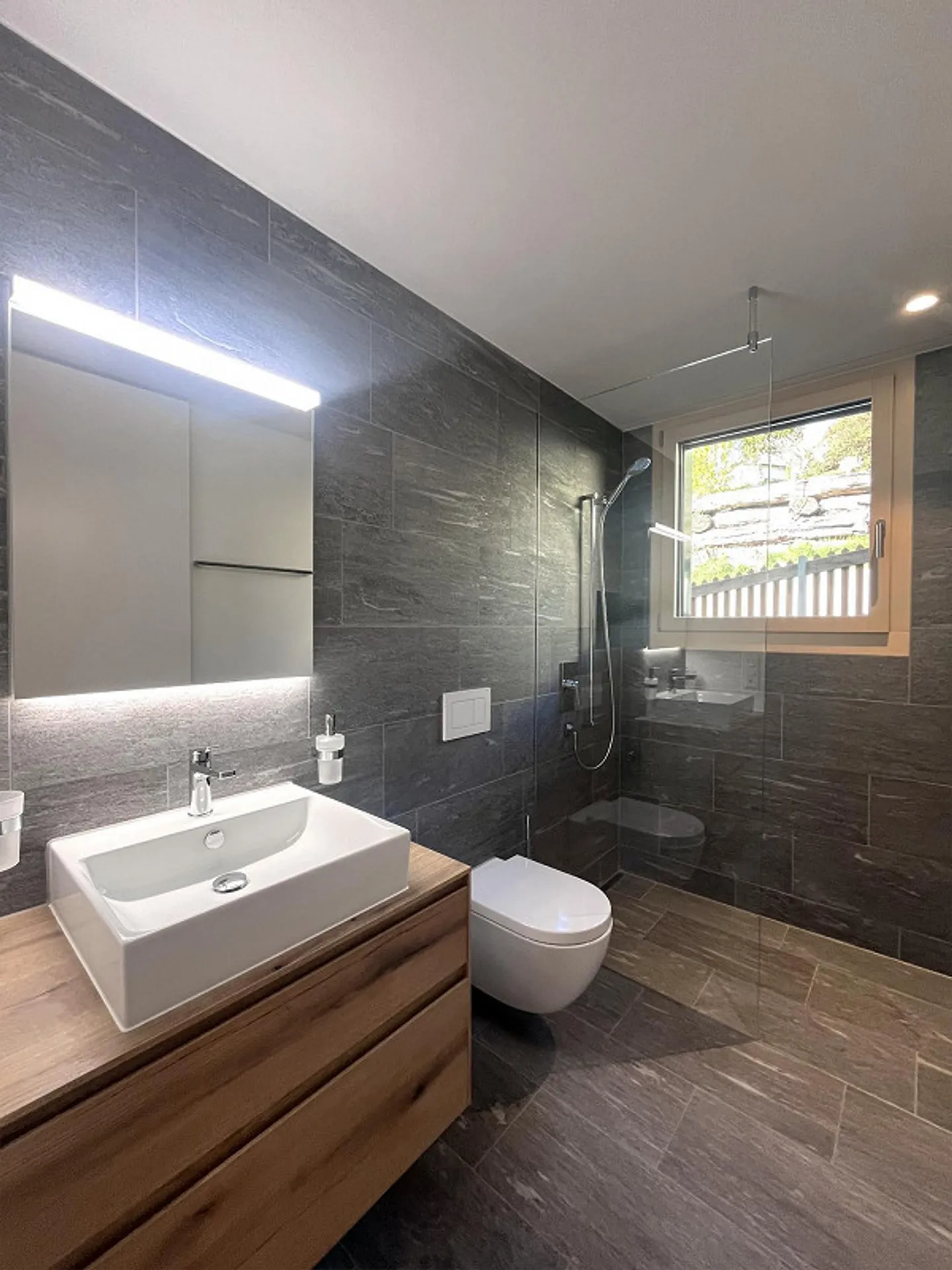 Modern condominiums in the heart of Domleschg - Photo 5 of 12
