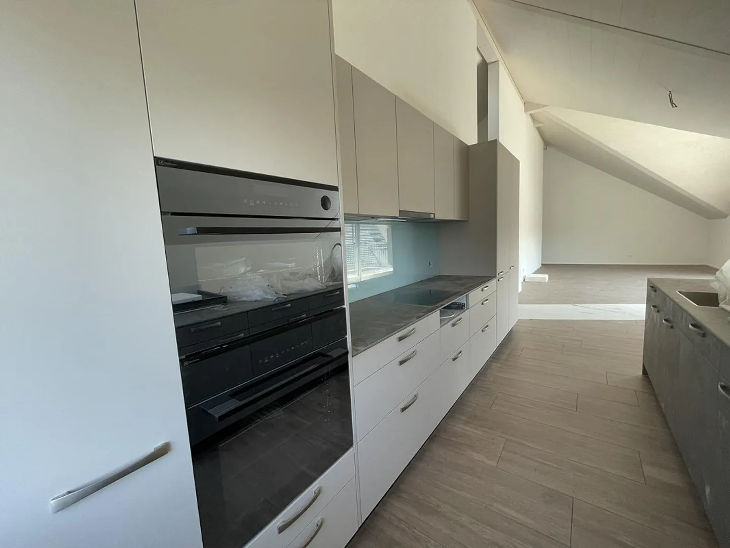 Appartement en attique de 4,5 pièces à Mörschwil, première location - Photo 8 sur 23