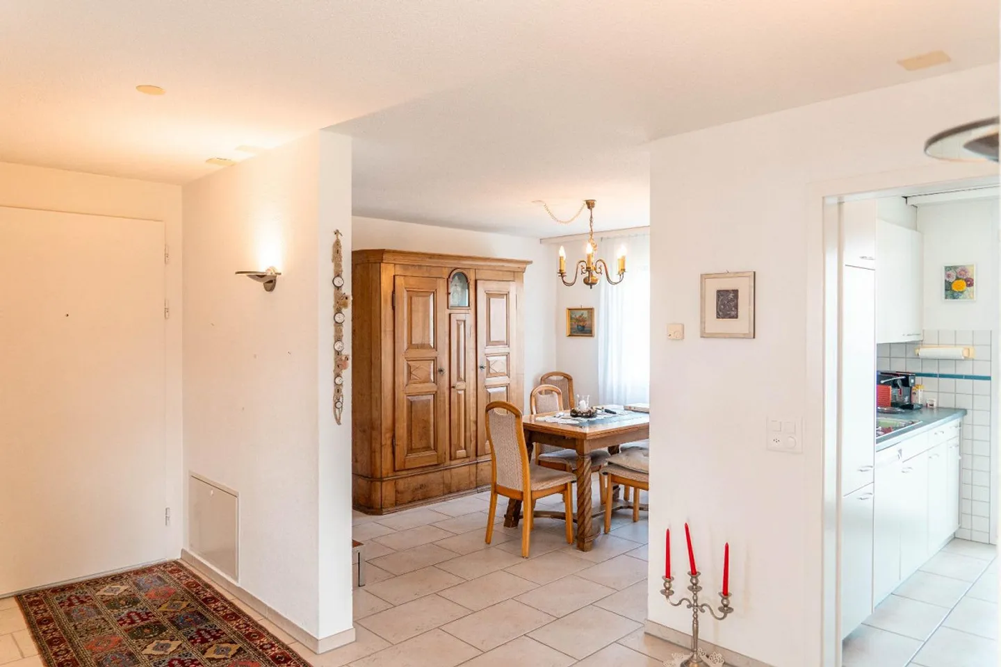 Helle Wohnung mit traumhaftem Ausblick - Foto 6 von 12