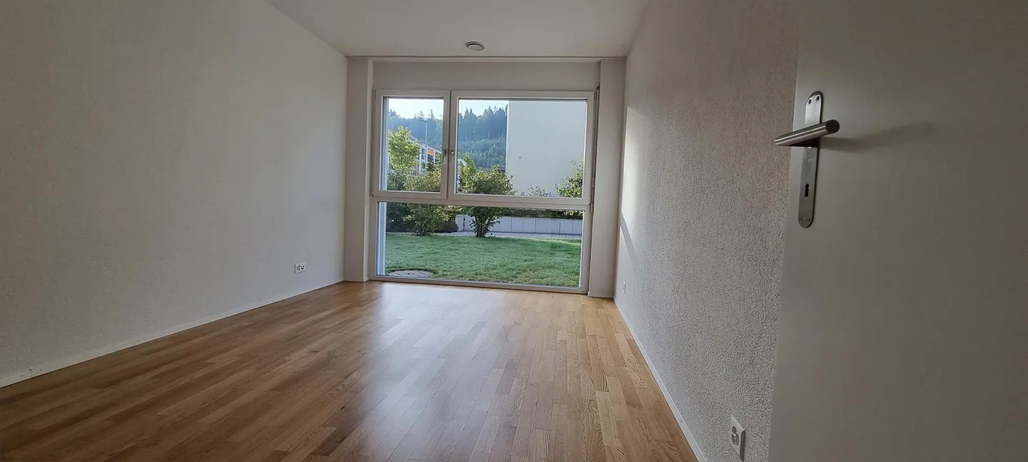 Modern 4.5-room apartment on the ground floor - Photo 5 of 6
