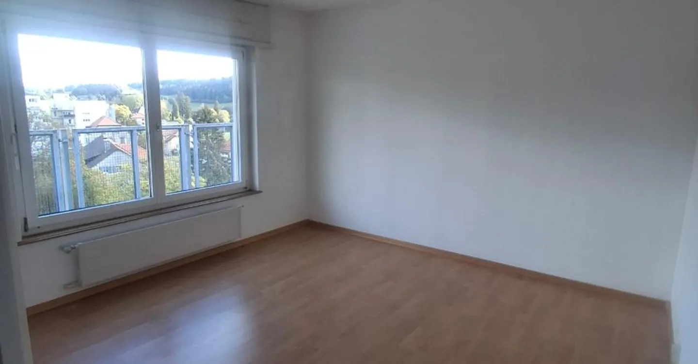 außergewöhnliche Penthouse-Wohnung mit 4,5 Zimmern - Foto 5 von 18