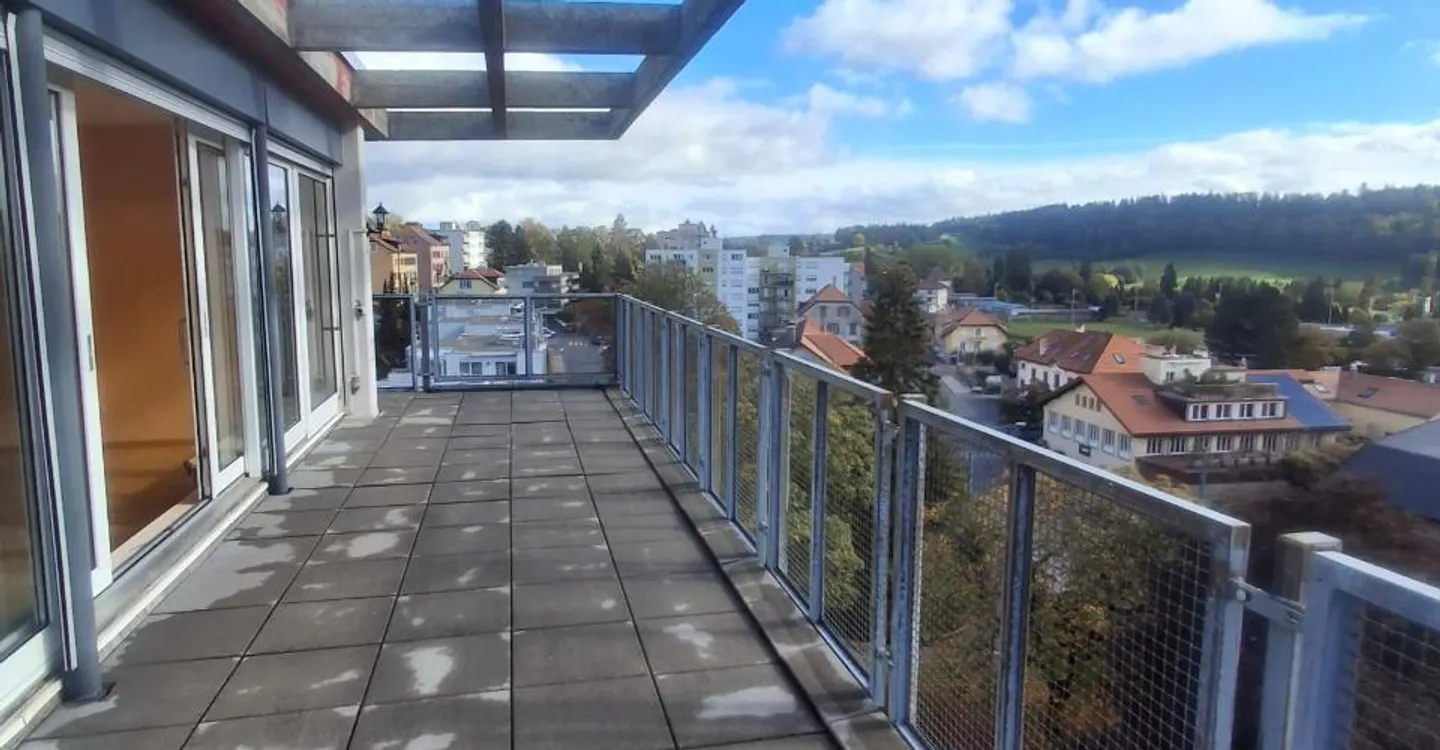 außergewöhnliche Penthouse-Wohnung mit 4,5 Zimmern - Foto 1 von 18