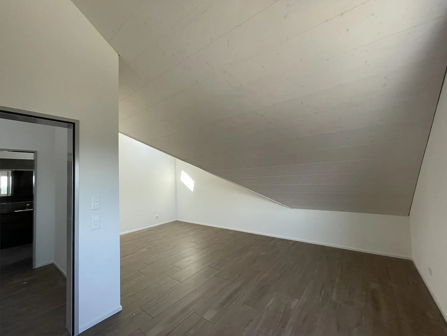 Appartement en attique de 4,5 pièces à Mörschwil, première location - Photo 15 sur 23