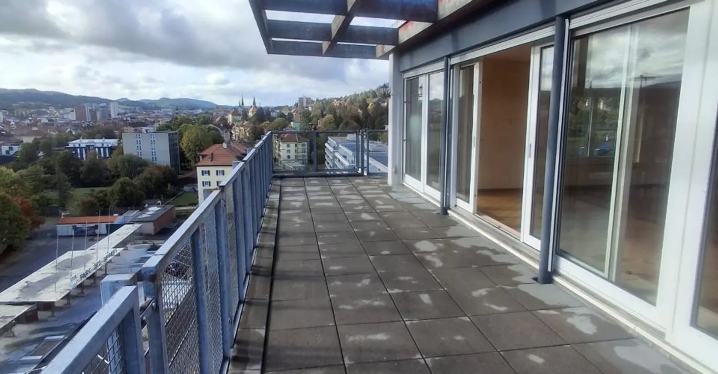 außergewöhnliche Penthouse-Wohnung mit 4,5 Zimmern - Foto 12 von 18