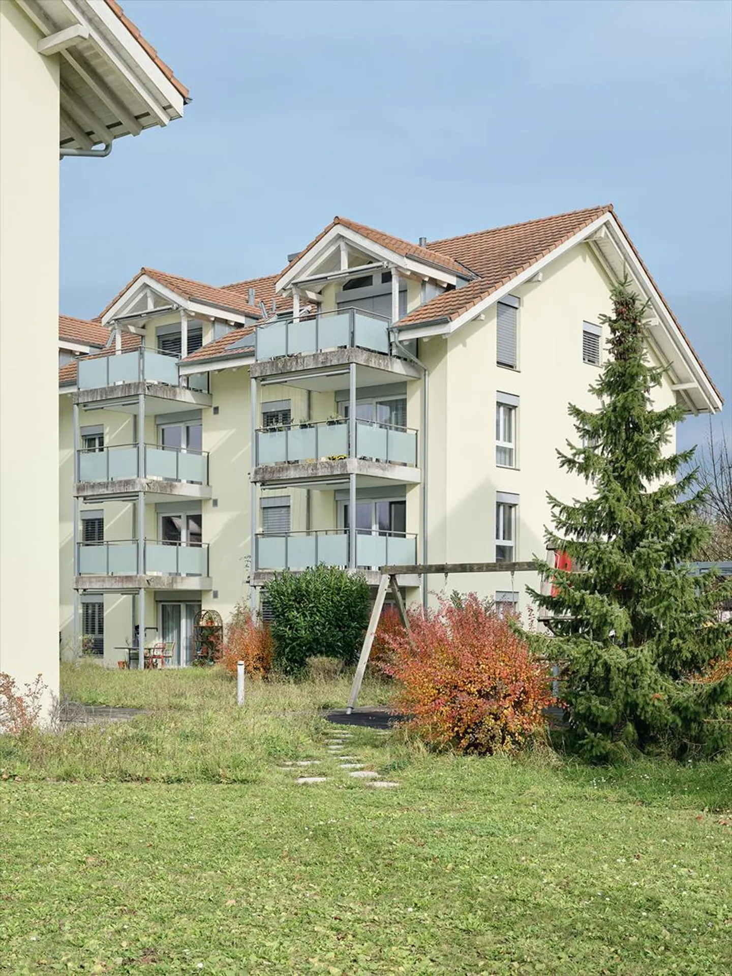 2.5 Room Apartment - Photo 3 of 11