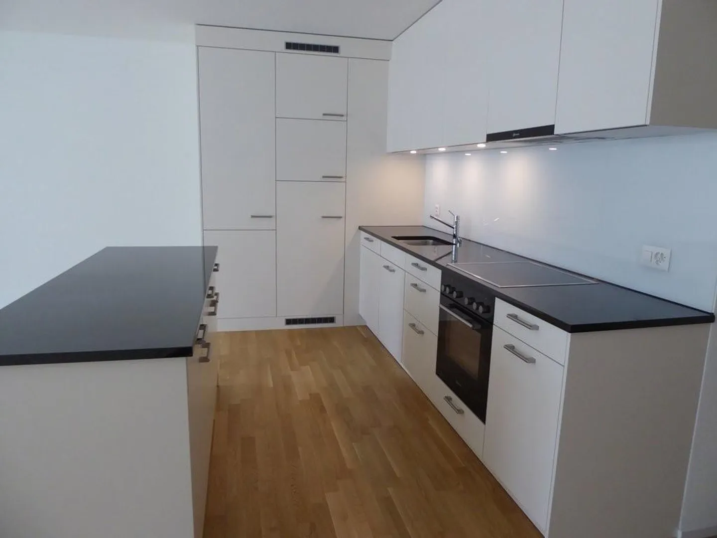 Stilvolle Wohnung in Lenzburg - Foto 2 von 8