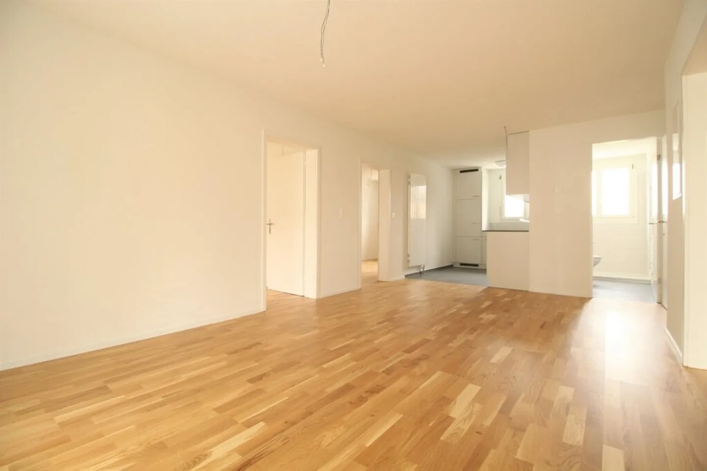Modern apartment in a quiet location - Photo 2 of 8