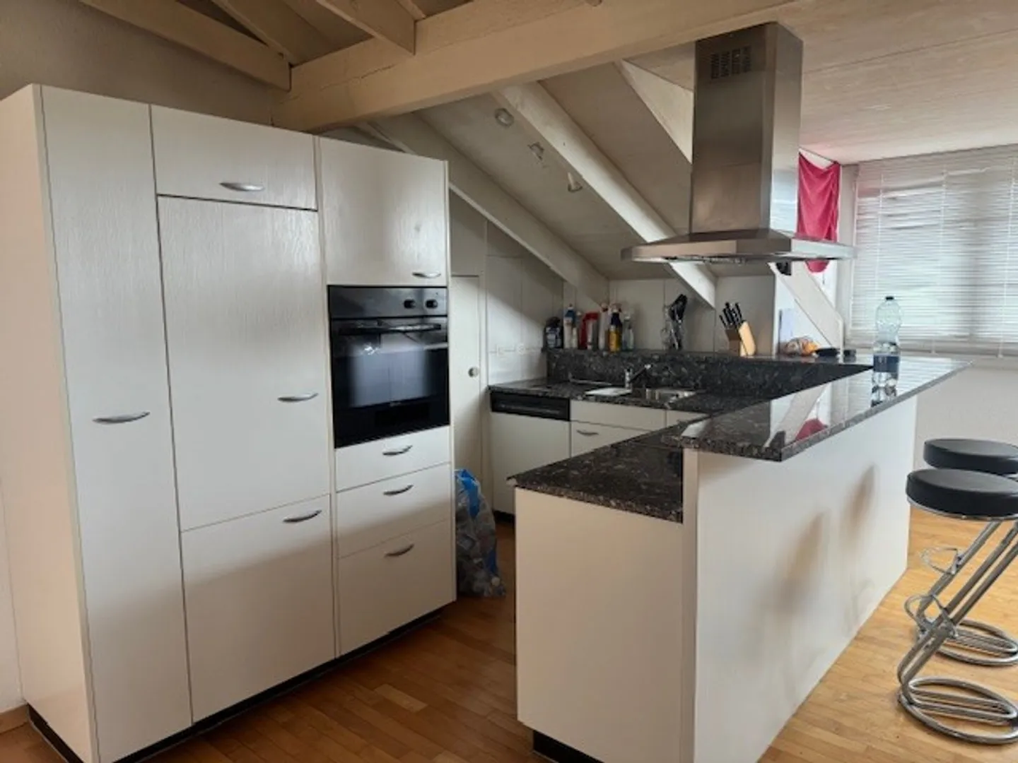 Appartamento mansardato spazioso - Foto 3 di 5