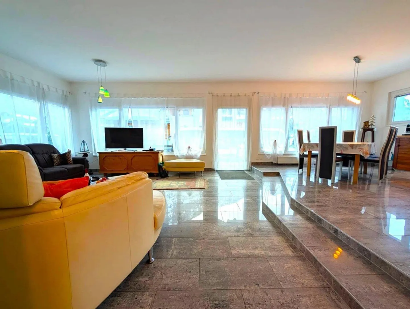 Elegante Wohnung in Saas-Almagell - Foto 3 von 13