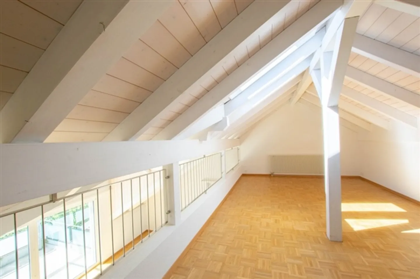 Bright gallery apartment in Köniz sought - Photo 8 of 11