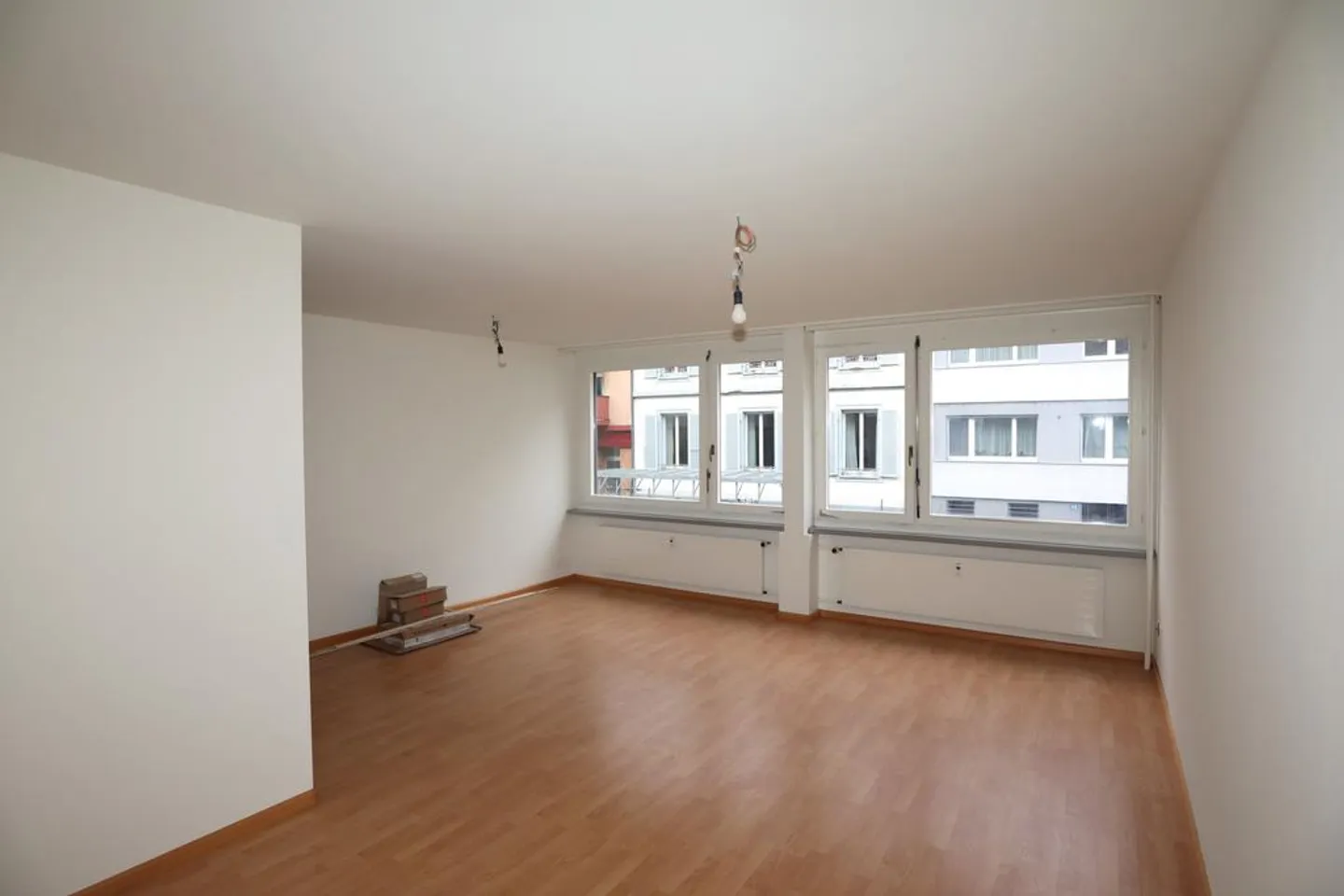 Appartement rénové de 3.5 pièces à Gellert - Photo 6 sur 8