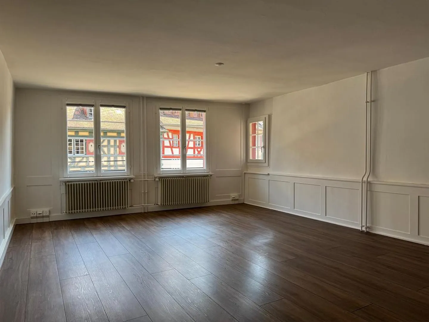 Looking for a new tenant for a beautiful 2.5 room apartment - Photo 1 of 5