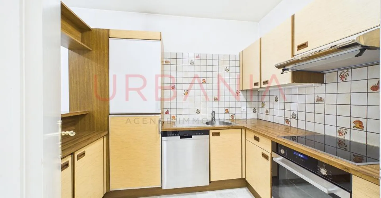 Exclusive apartment to renovate in the heart of Eaux-Vives - Photo 4 of 12