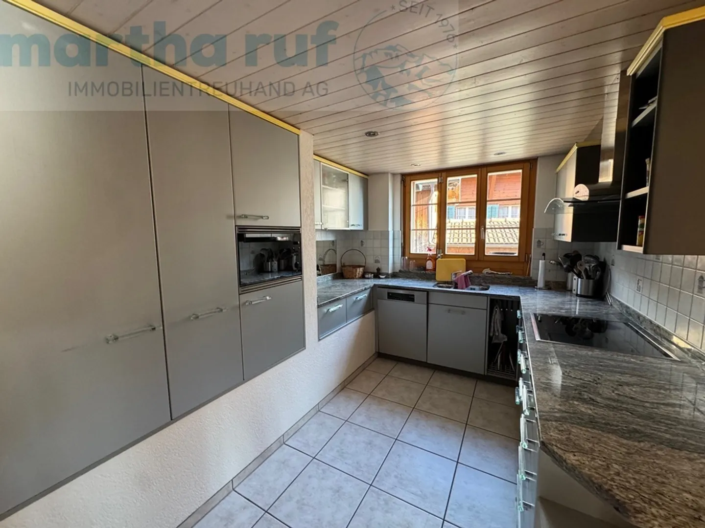 Spacious Family Home in Goldswil - Photo 4 of 15