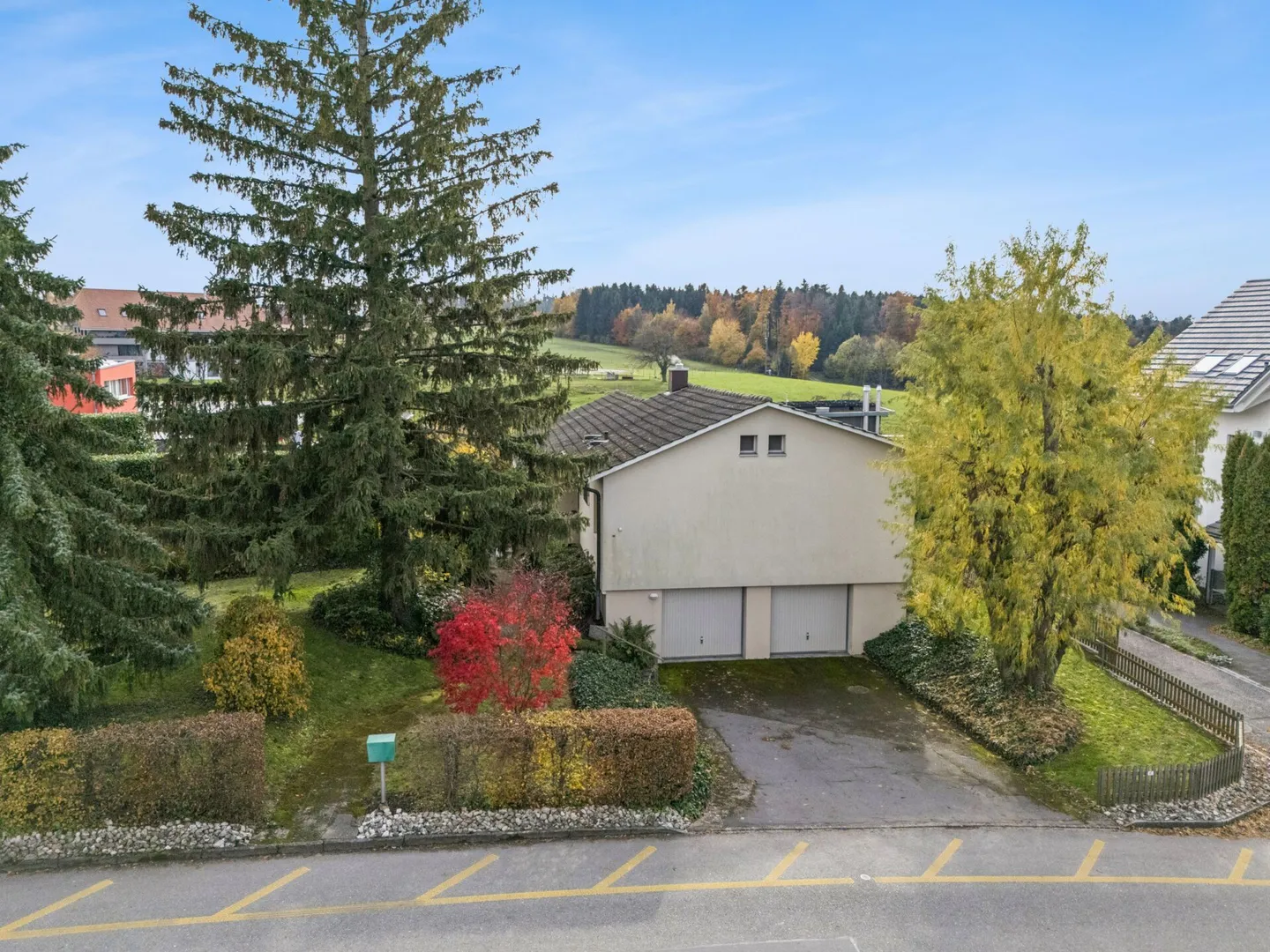 Rare opportunity: Living with a view and large garden - Photo 11 of 13