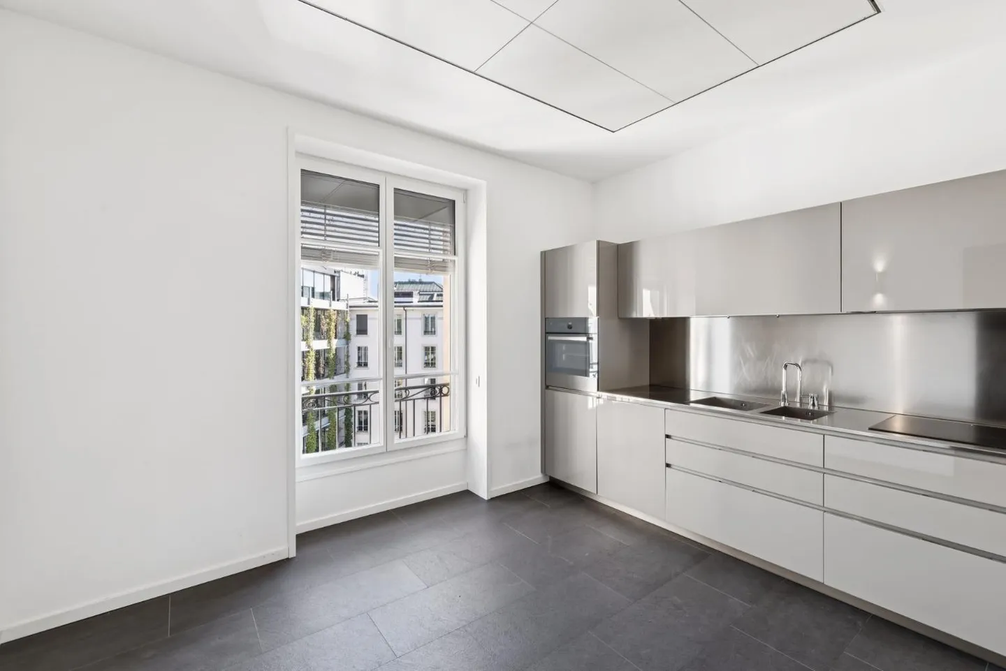 A louer au centre de Genève, surface de bureaux équipée - Photo 8 sur 9