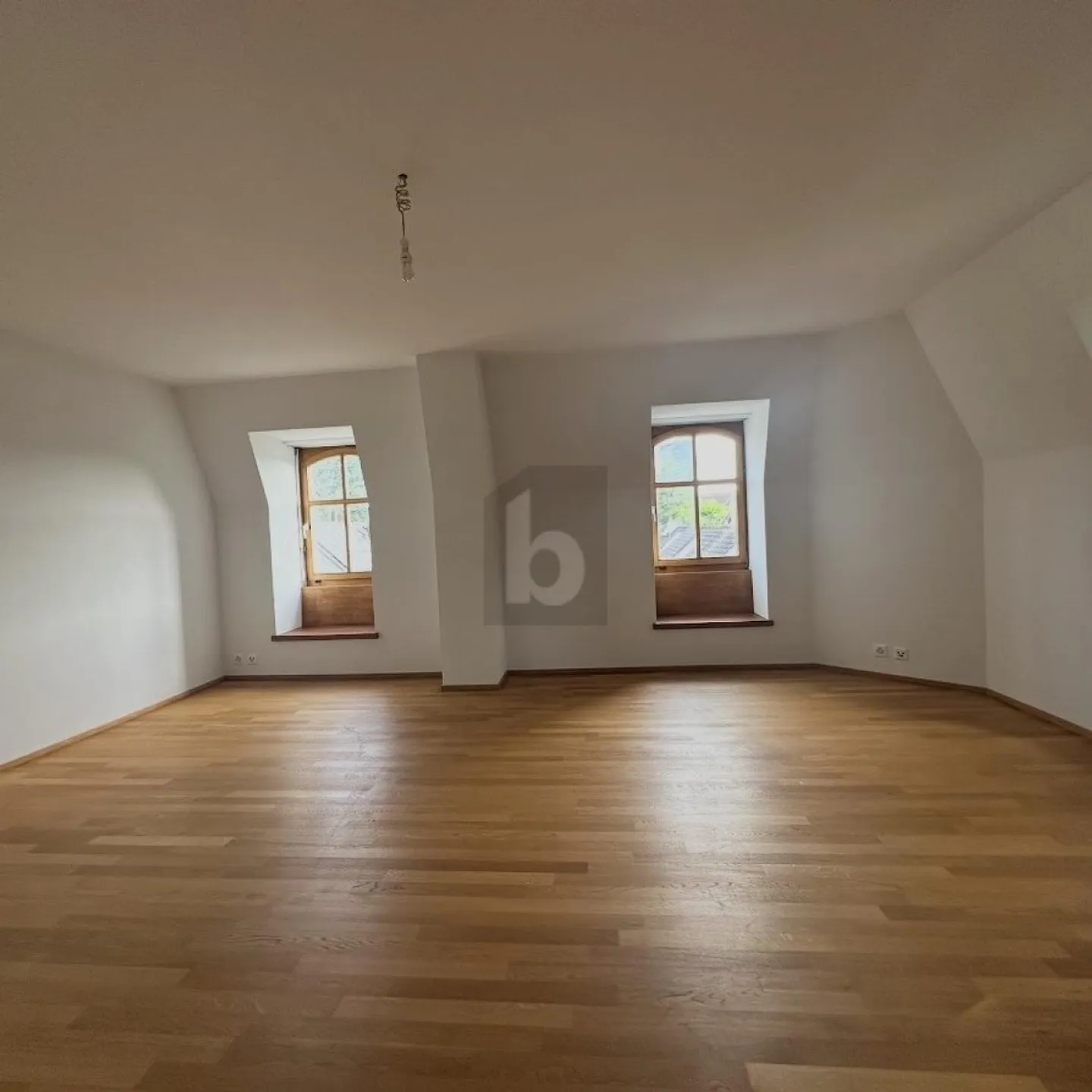 ART NOUVEAU CON INTERNO DI ALTA QUALITÀ! - Foto 4 di 6