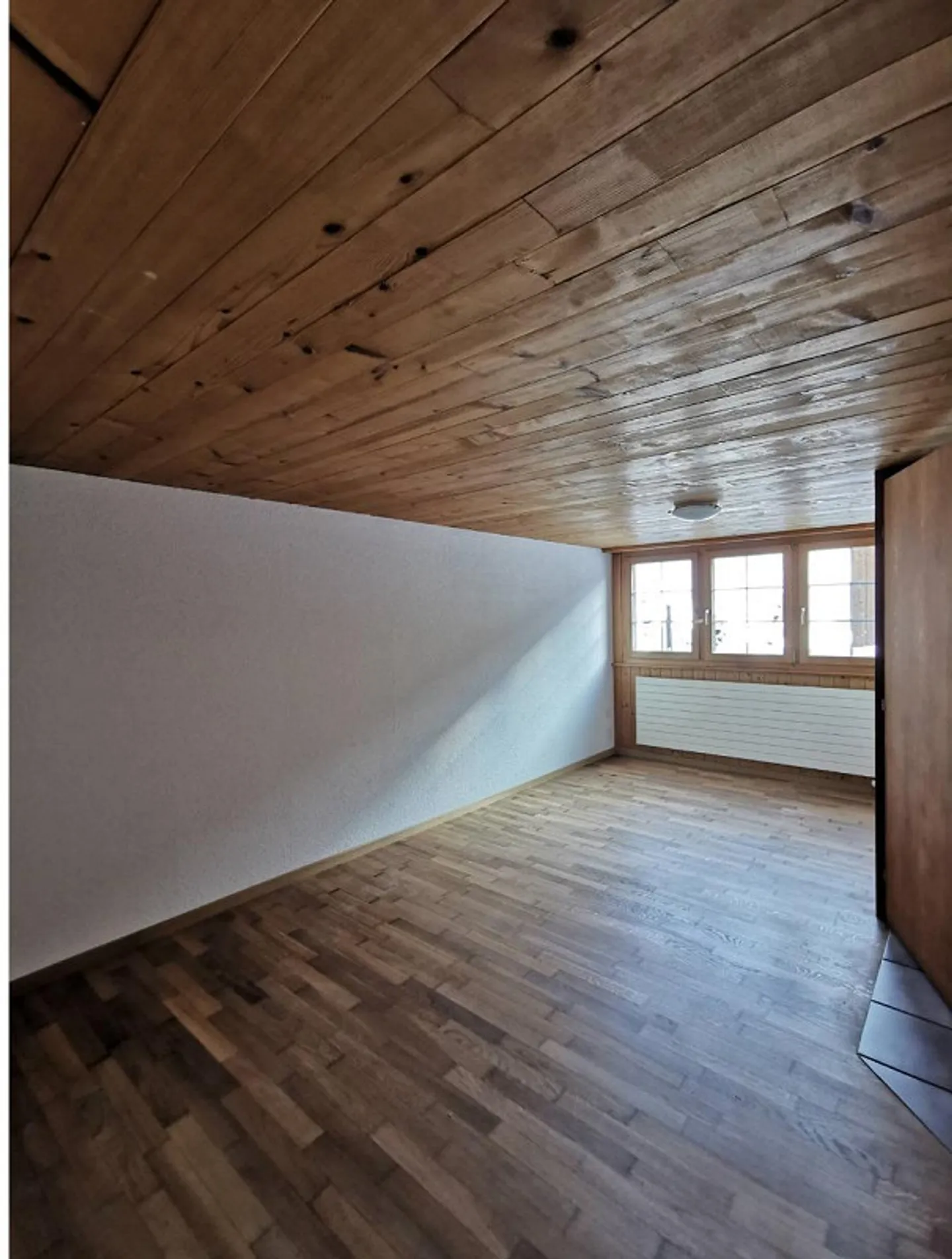 4-room apartment on a farm - Photo 4 of 9