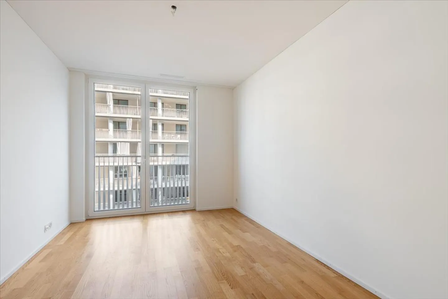 Appartement Moderne en Zone Urbaine - Photo 5 sur 5