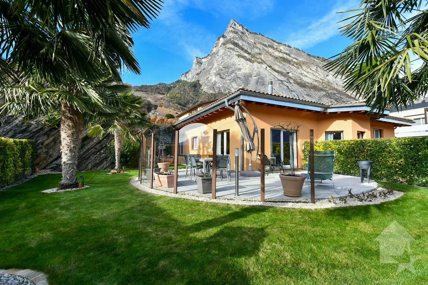 Geräumige Villa im Herzen der Weinberge von Leytron - Foto 2 von 16