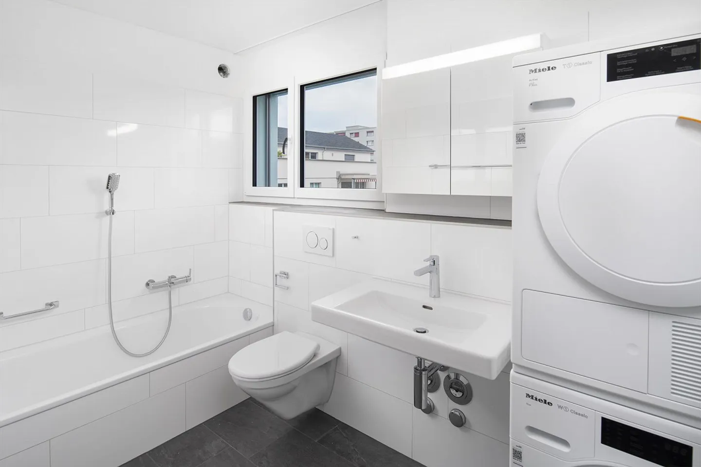 Appartamento moderno con standard di alta qualità nel verde - Foto 4 di 9