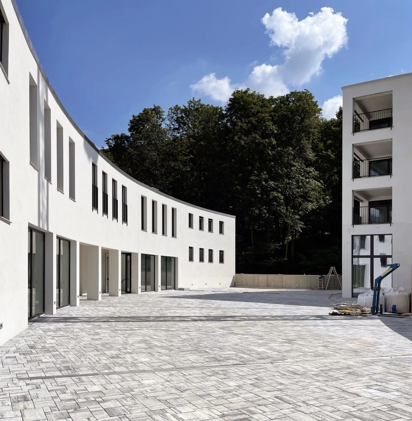 Neue 4.5-Zimmer-Wohnung mit grossem Balkon - Foto 5 von 5