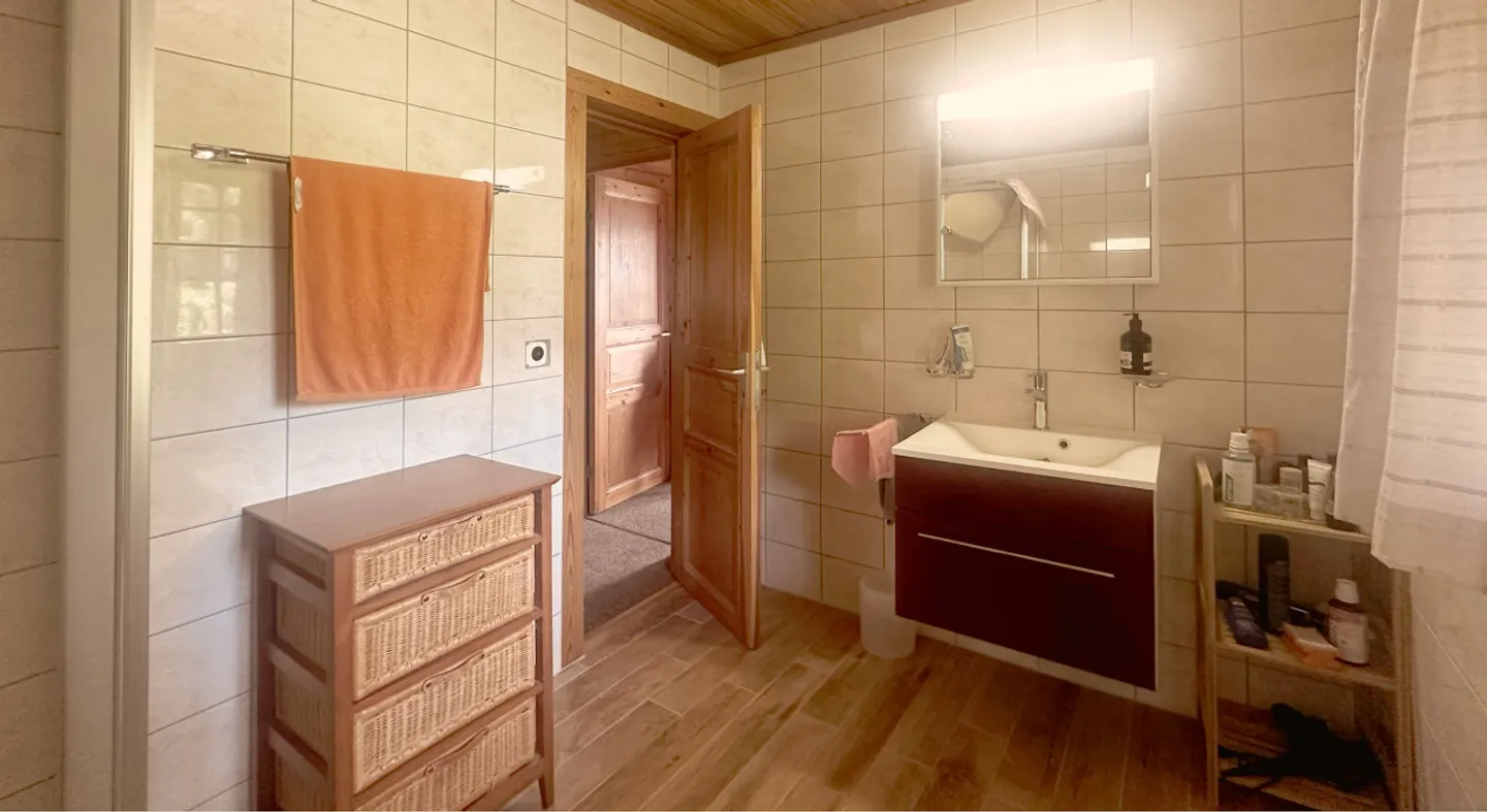 Chalet Charmant aux Agettes - Photo 9 sur 12