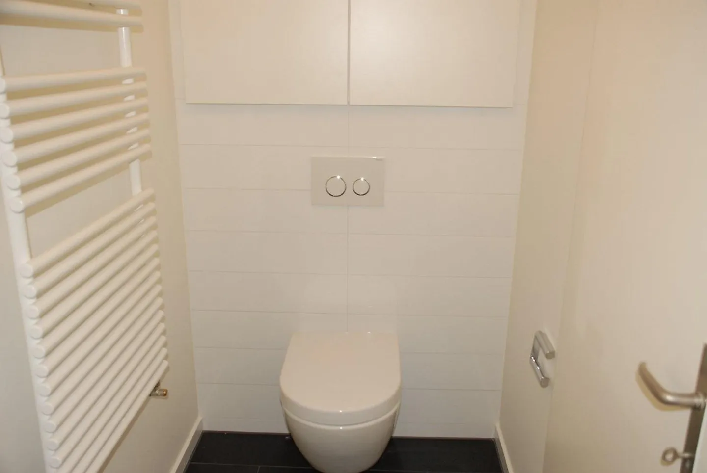 Modern 2-room apartment in the center of Basel - Photo 11 of 13