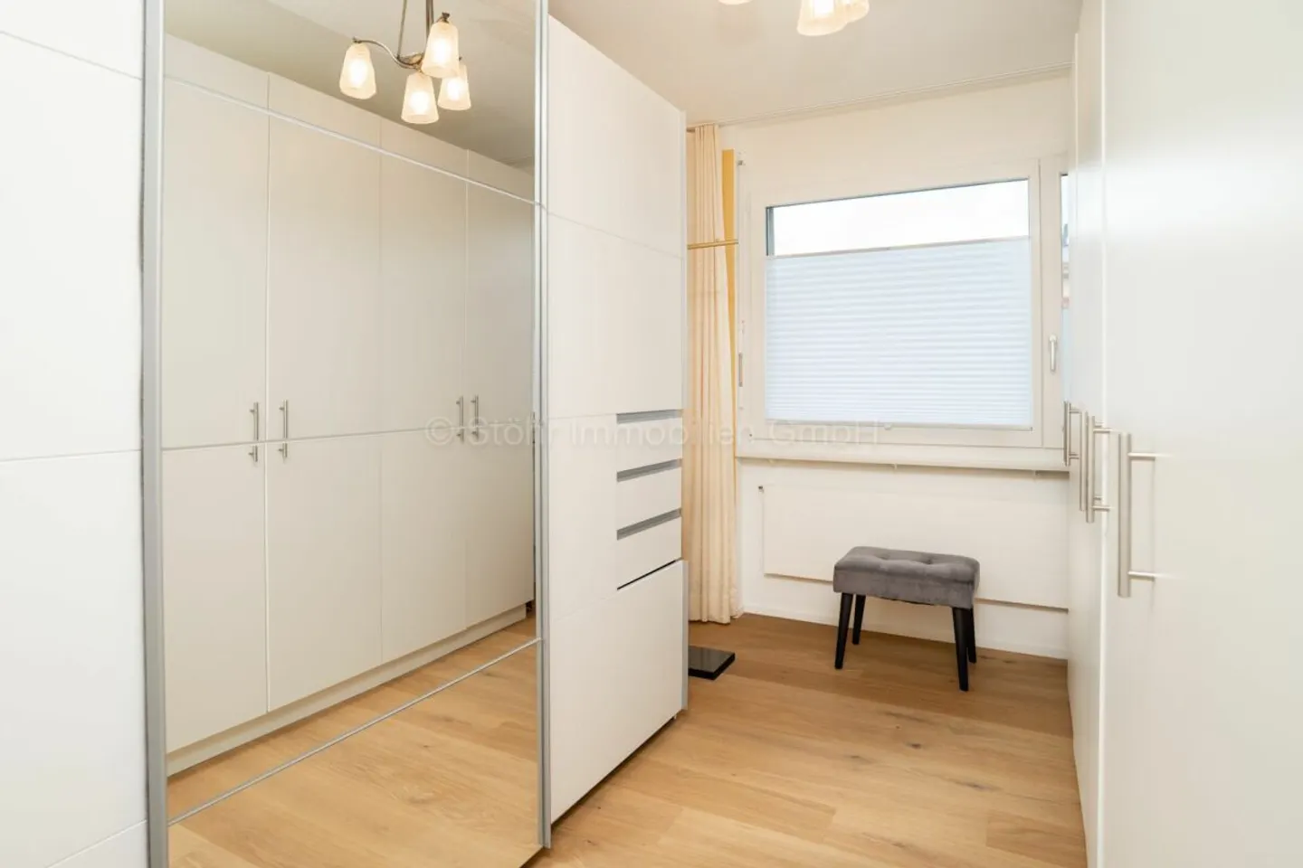 Appartement élégant de 4,5 pièces avec 145 m² de surface habitable et de haute qualité... - Photo 12 sur 26