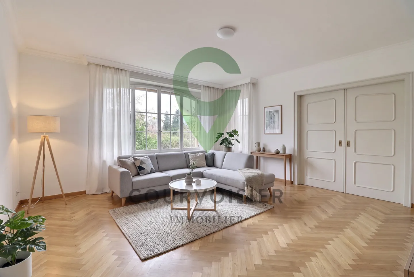 Spacious House for Renovation in La Tour-de-Peilz - Photo 4 of 15