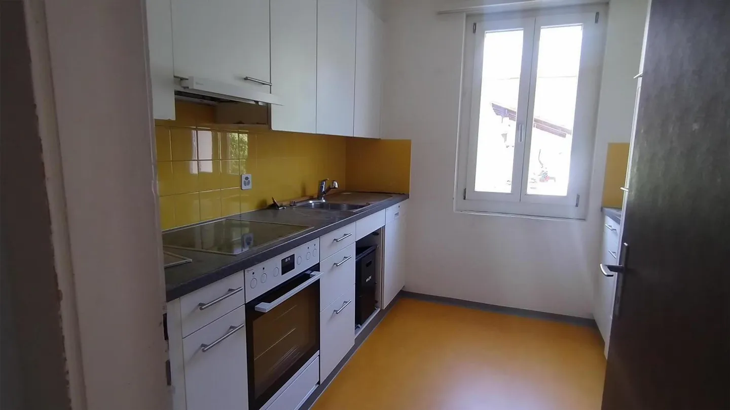 Beautiful 4-room apartment in a very quiet neighborhood - Photo 8 of 11