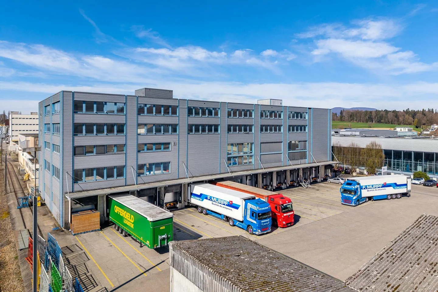 Up to 20,000 m2 attractive storage & logistics spaces - available from 2028 - Photo 4 of 13