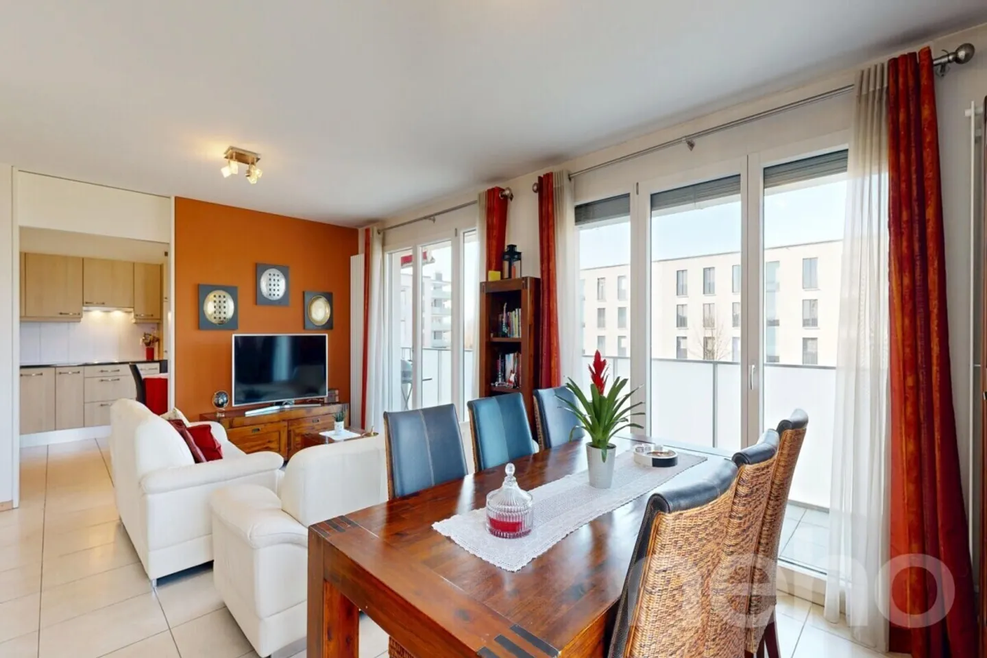 Bright top floor with large balcony in Villars-sur-Glâne - Photo 1 of 12