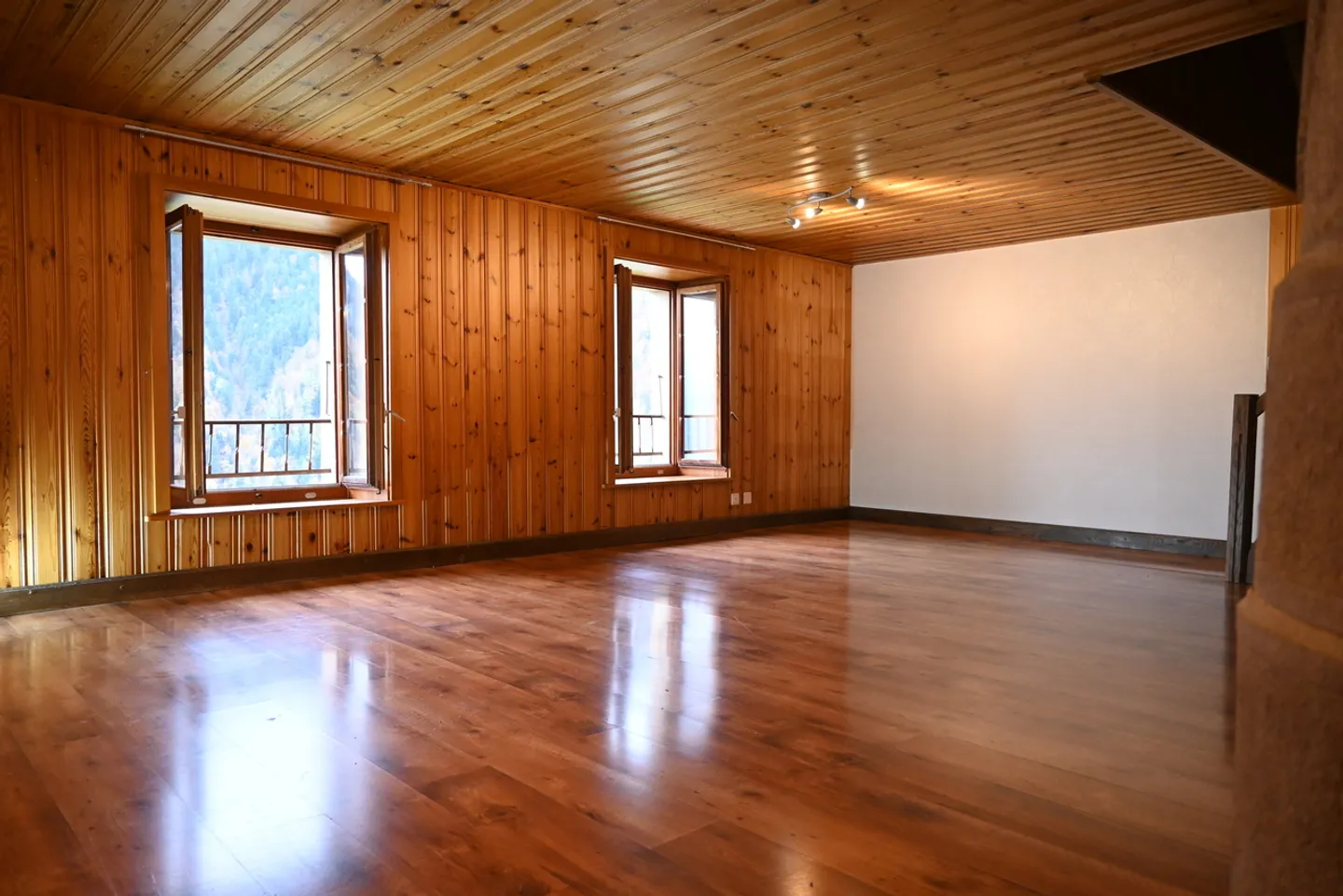 Finally, there is an apartment available in Miex sur Vouvry. Hurry up - Photo 2 of 15