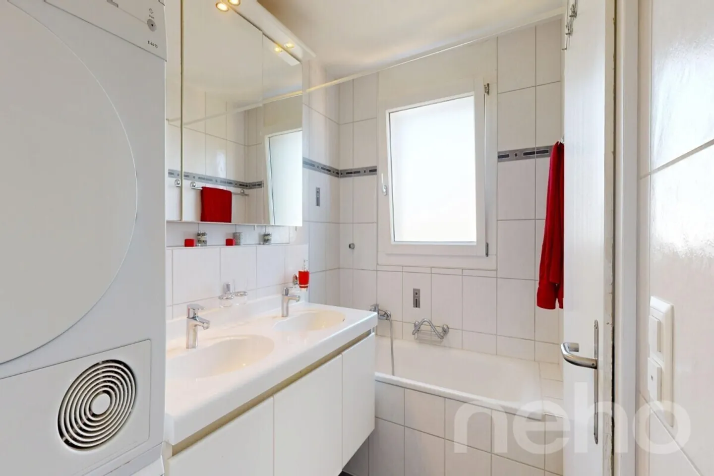 Bright top floor with large balcony in Villars-sur-Glâne - Photo 11 of 12