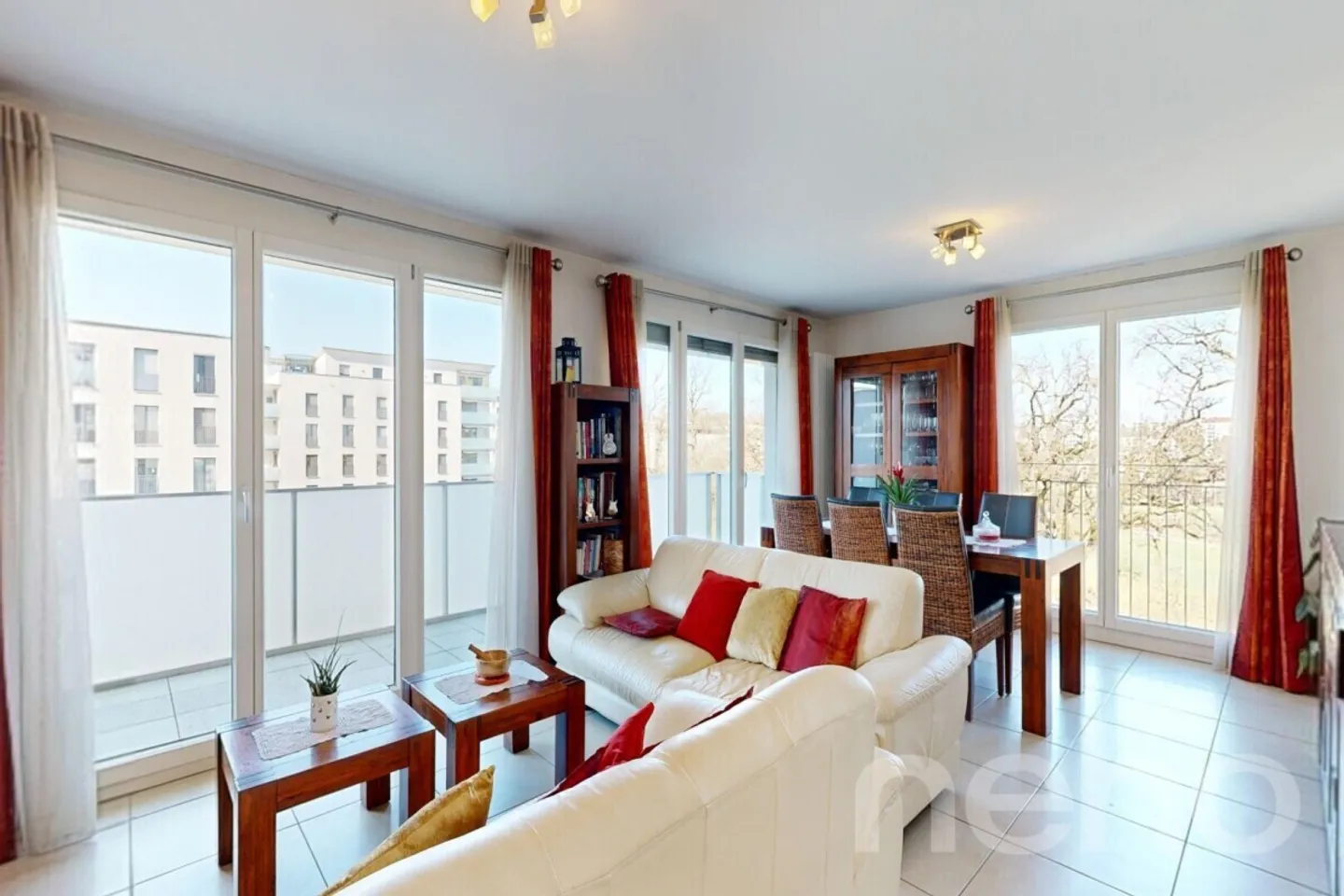 Bright top floor with large balcony in Villars-sur-Glâne - Photo 4 of 12