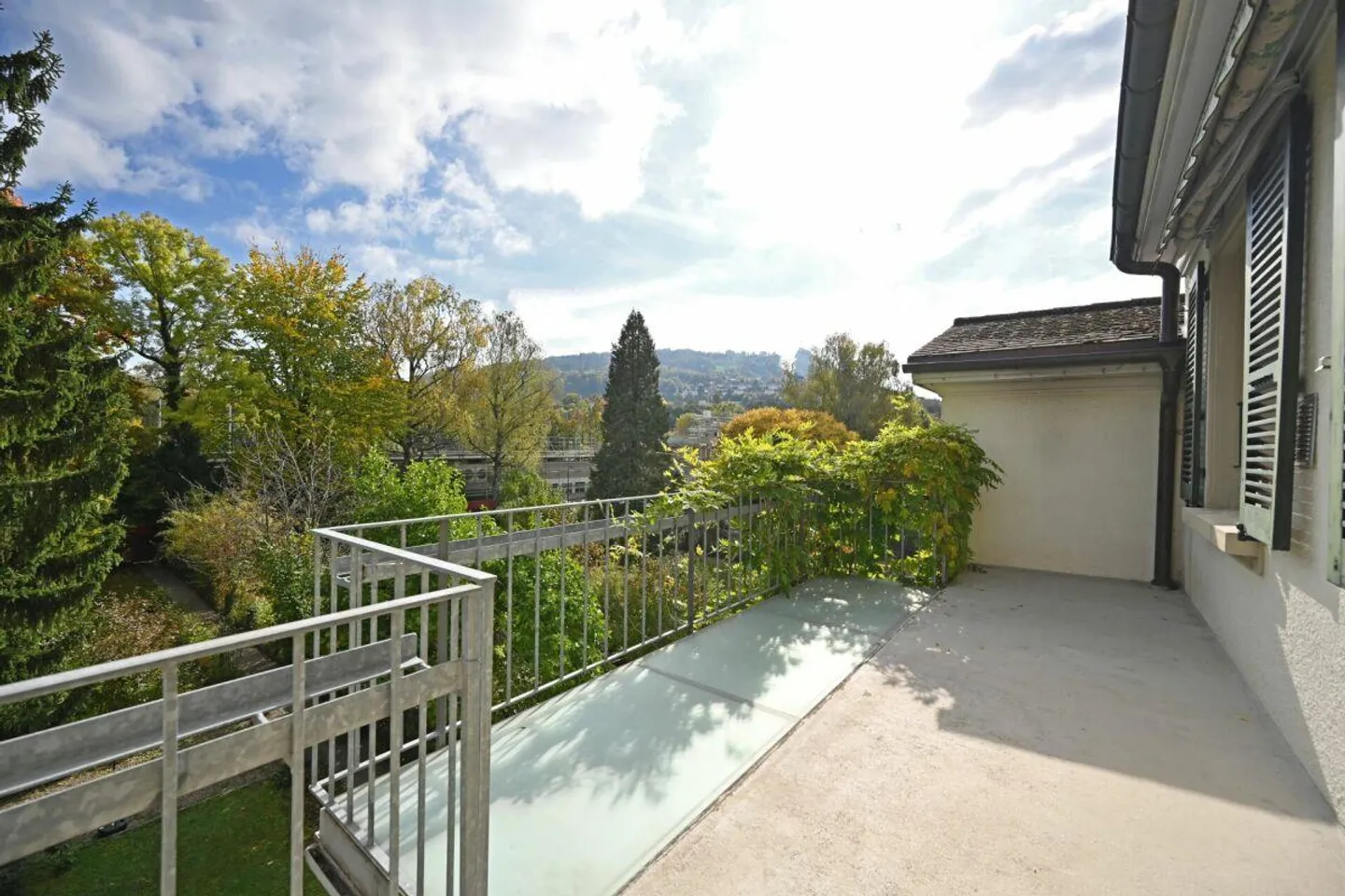 Spacious 5.5-room maisonette apartment in a sought-after residential area in Bern - Photo 6 of 13