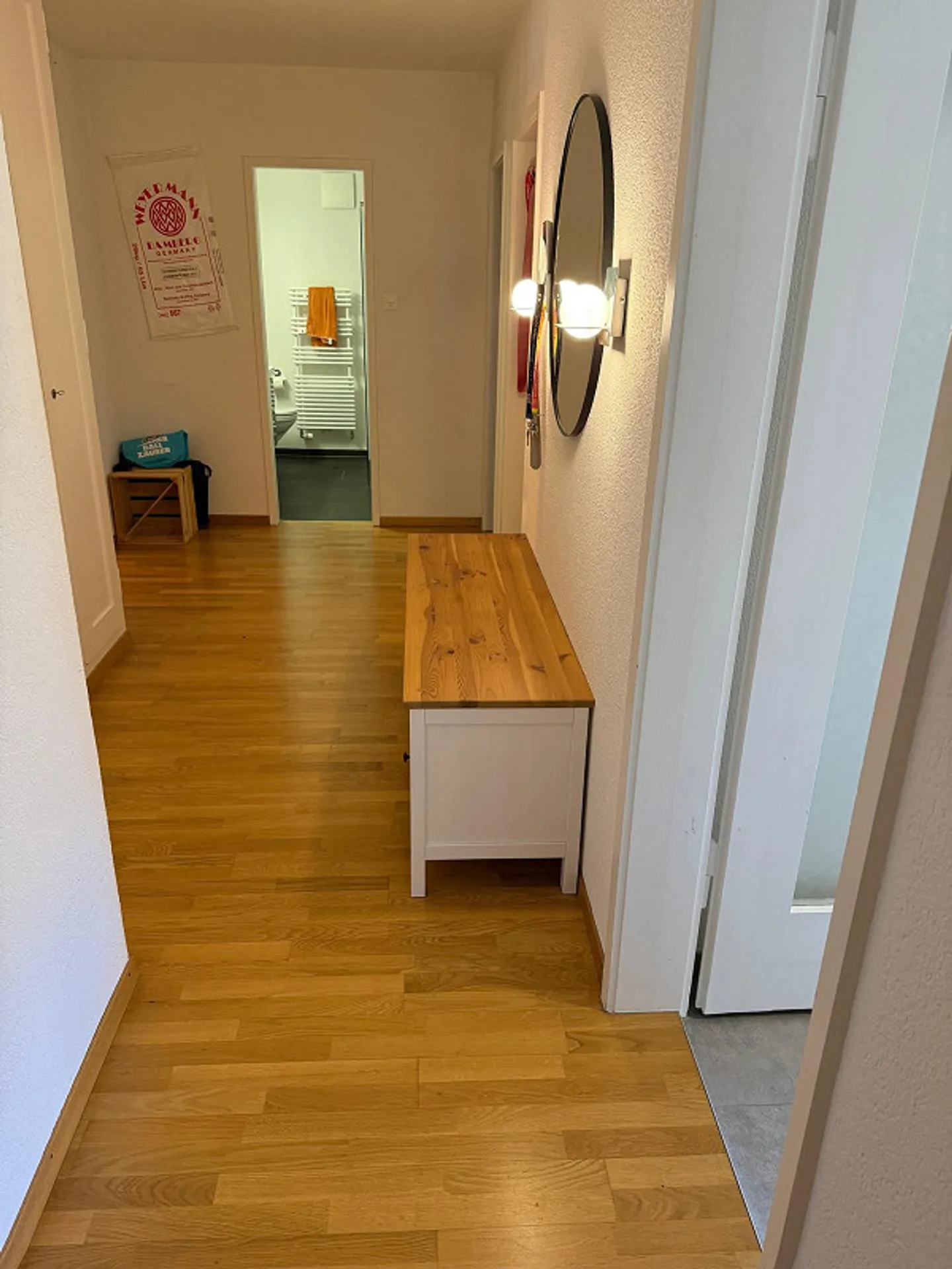 Appartamento 2.5 stanze arredato temporaneamente (flessibile) dal 1 agosto al 31 ottobre 2026 - Foto 1 di 12