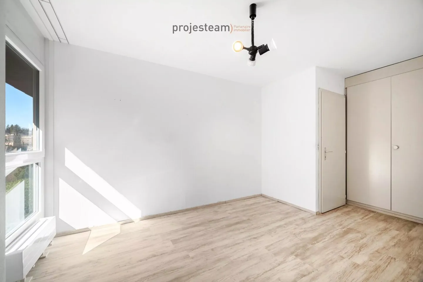 Maison familiale avec potentiel - Photo 11 sur 13