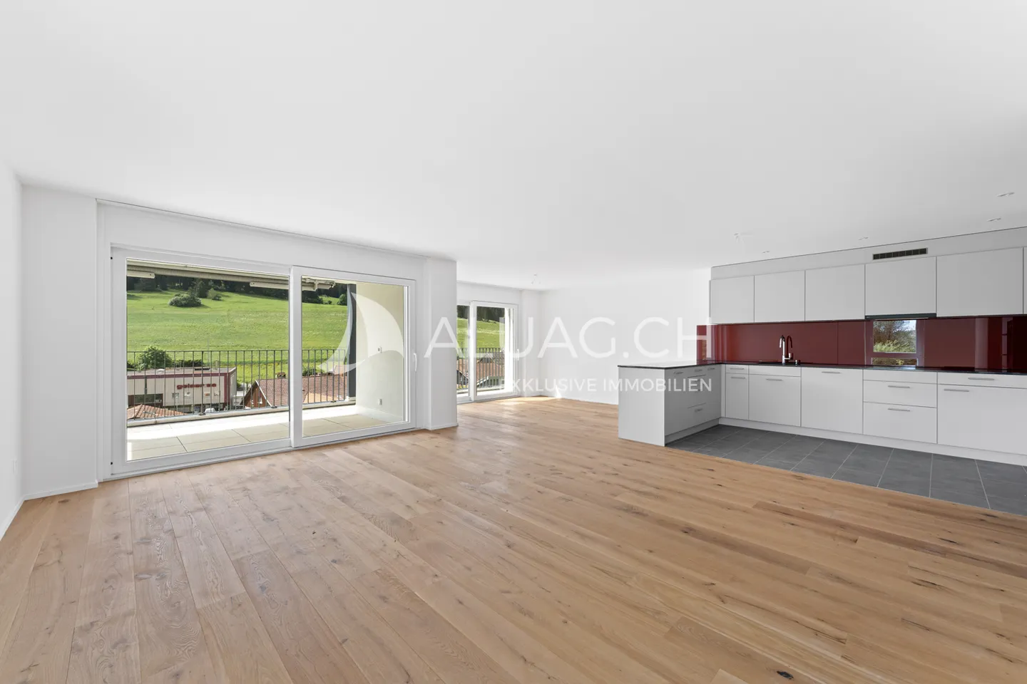 Modernes Mehrfamilienhaus in Tramelan - Foto 5 von 17