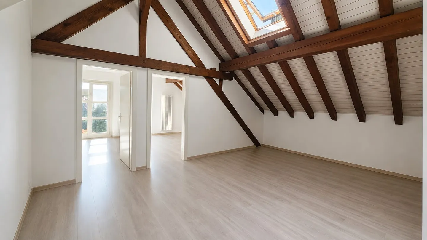 Rue des Saars 131, Neuchâtel - Unabhängige 4-Zimmer-Wohnung im 1. Stock - Foto 1 von 10